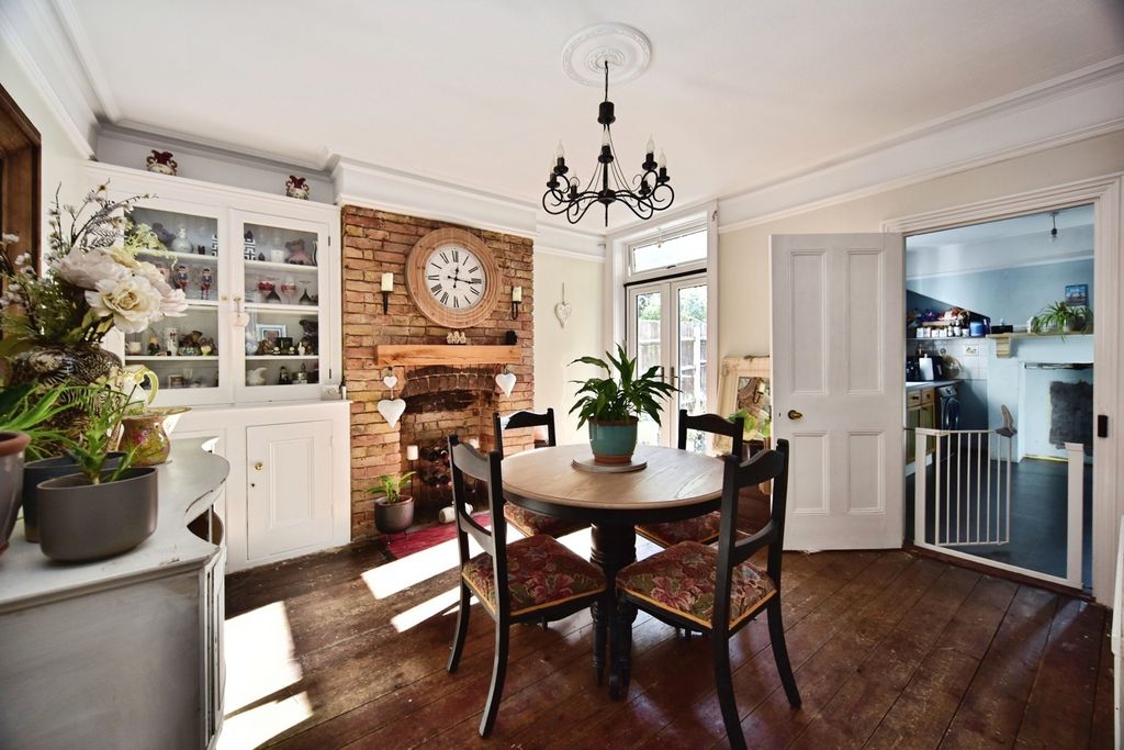 Property photo 1 of 17 Dining Area