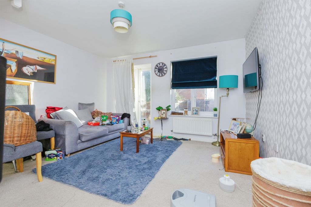 Property photo 3 of 17