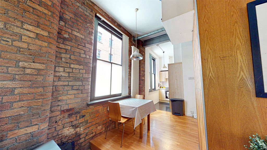 Property photo 3 of 8 Picture No. 07