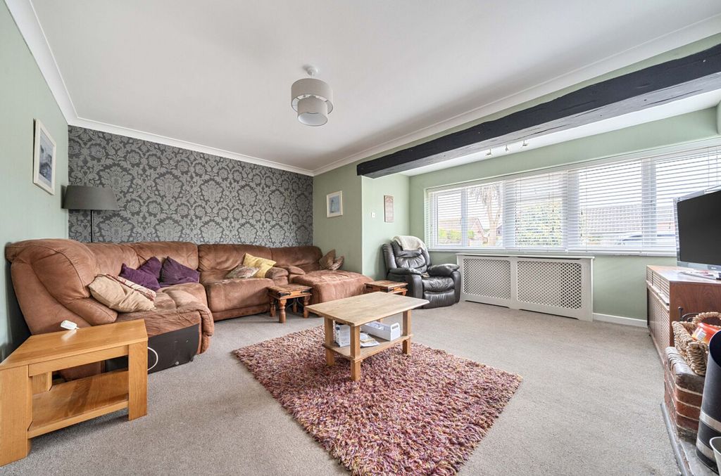 Property photo 3 of 21