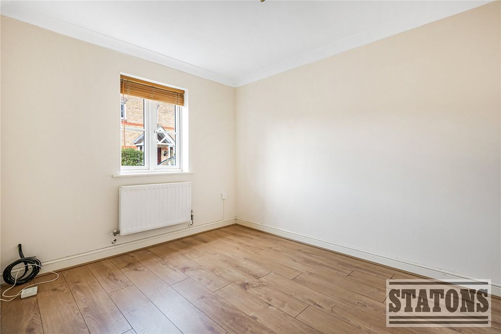 Property photo 3 of 19 Picture No. 63