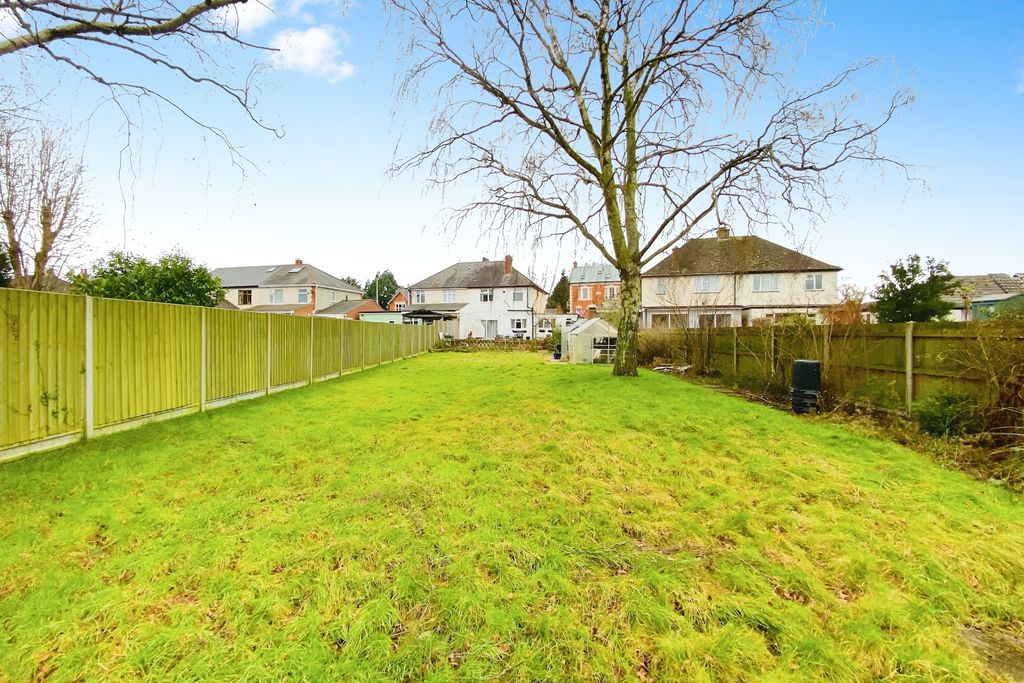 Property photo 3 of 30