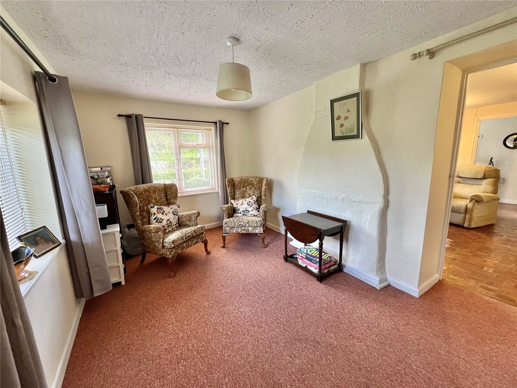 Property photo 3 of 18 Picture No. 11