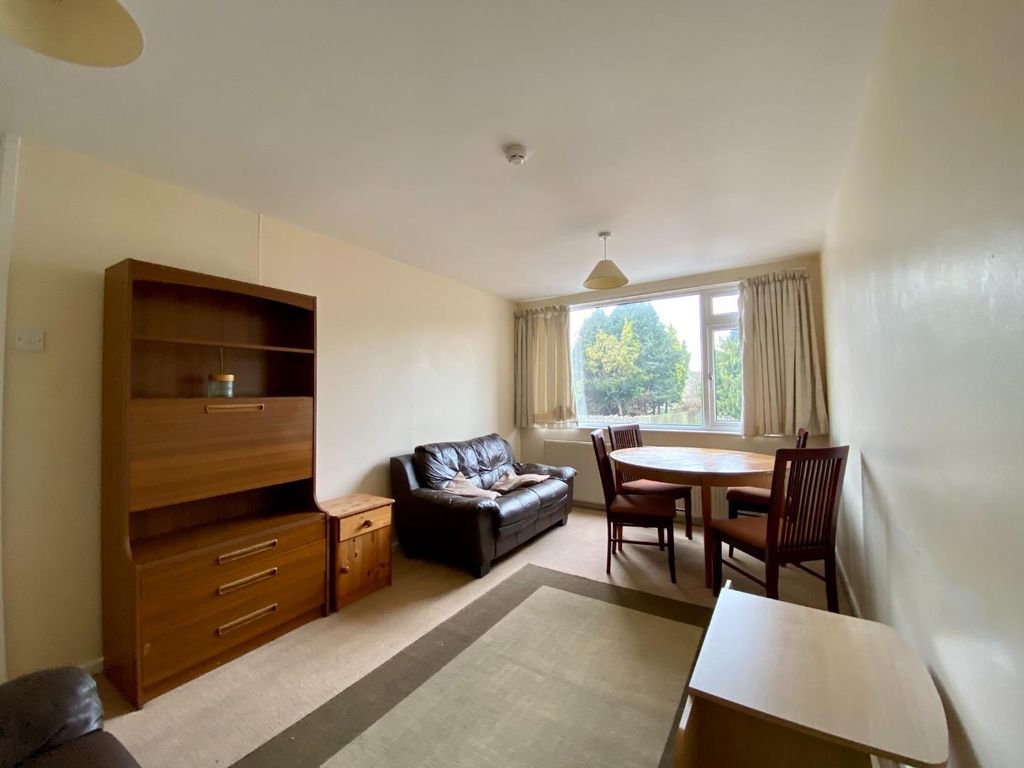 Property photo 2 of 12 Living Room.Jpeg