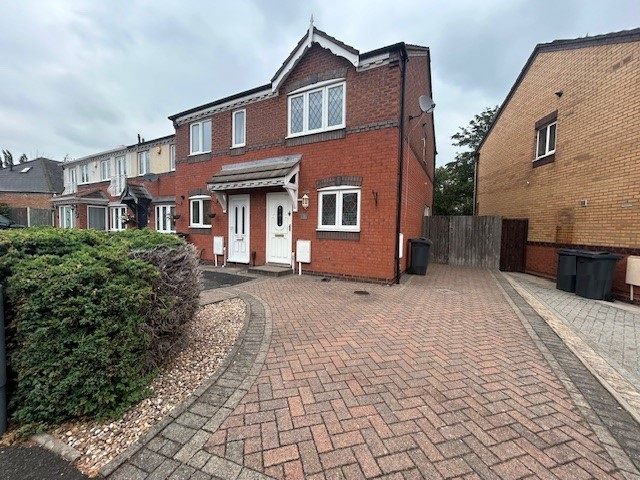 Property photo 1 of 12