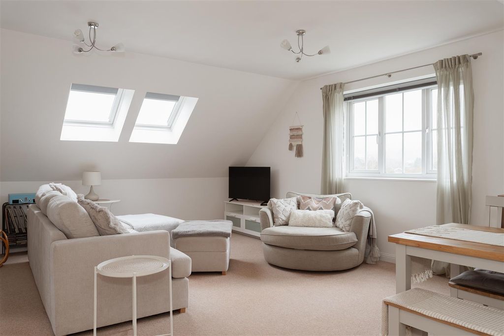 Property photo 3 of 15 1.Jpg