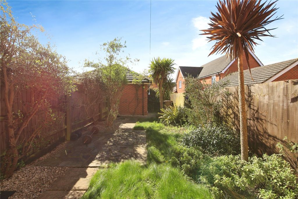 Property photo 2 of 13 Picture No. 12