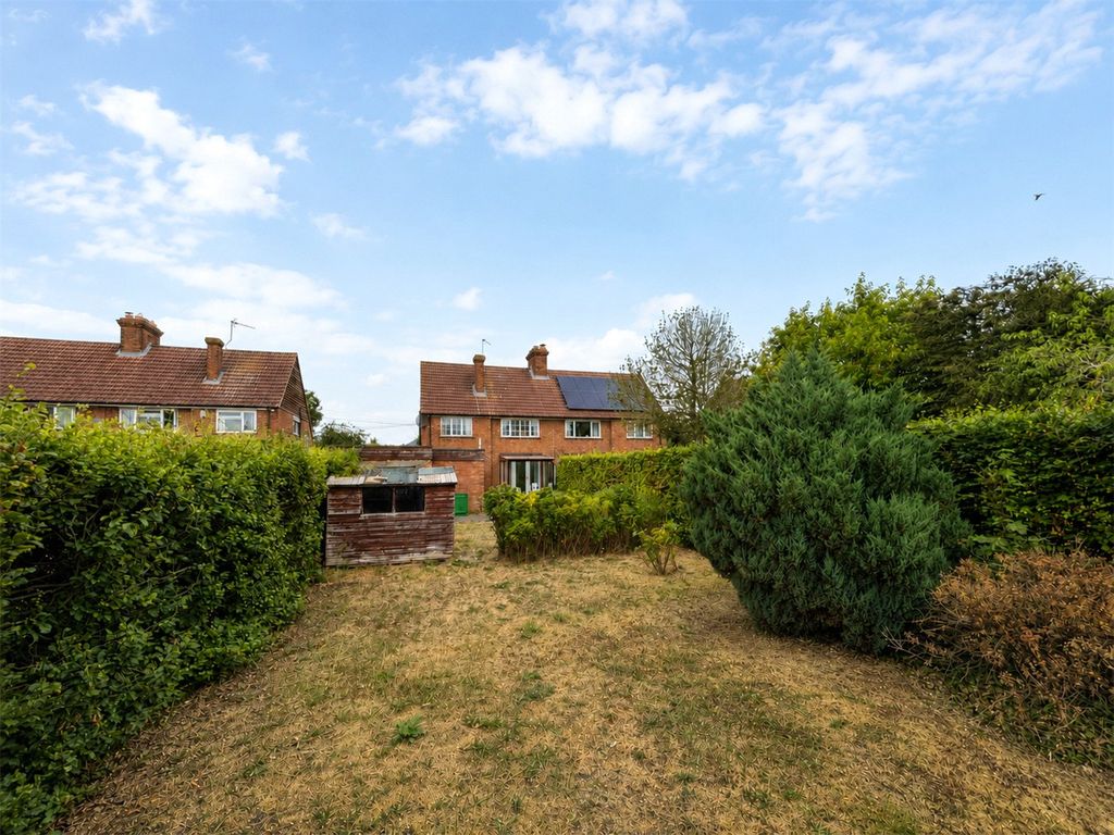 Property photo 2 of 18 Picture No. 01