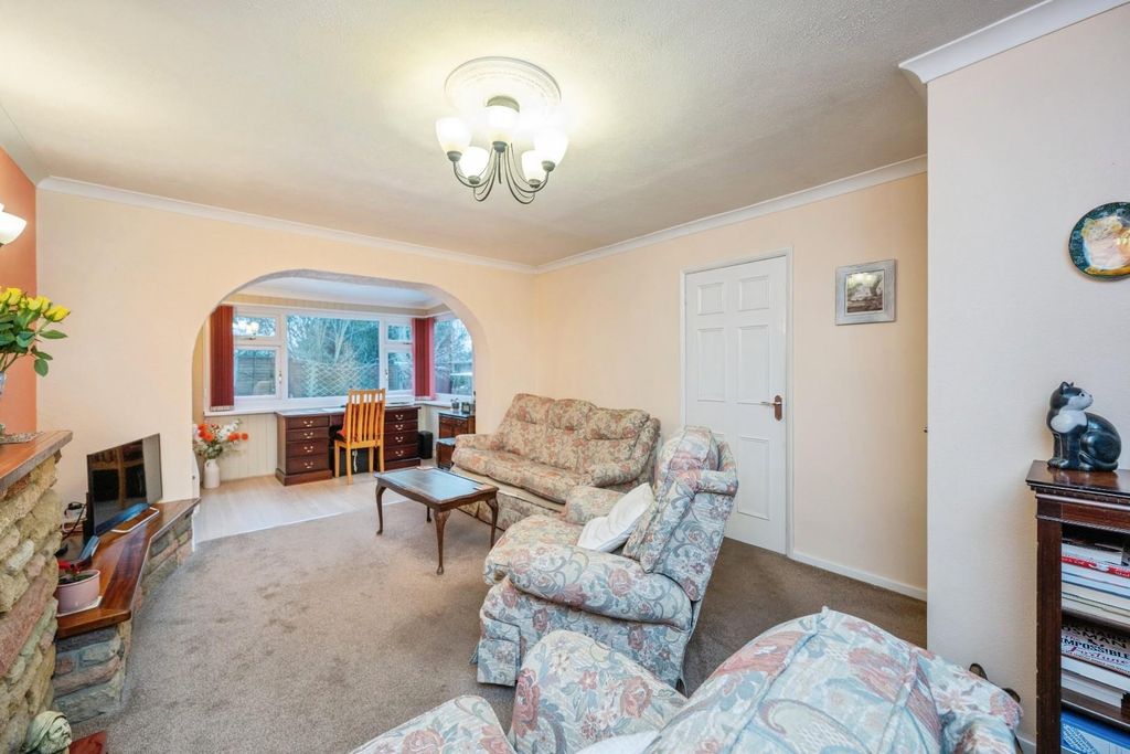 Property photo 3 of 25 35Sherbrookeavenue-25.Jpg