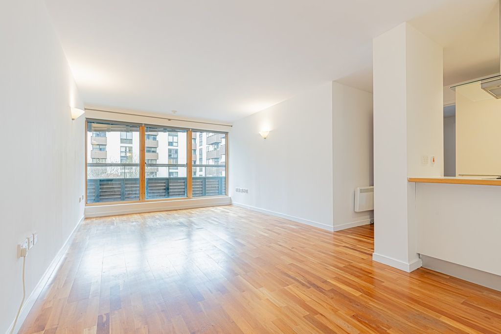 Property photo 1 of 27