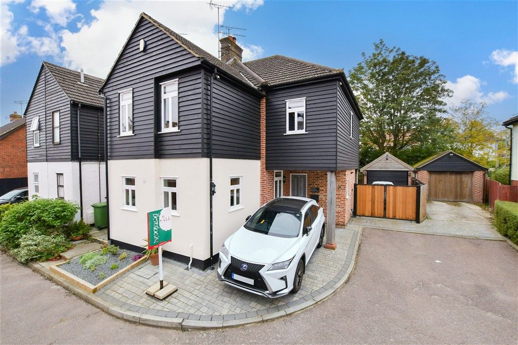 Property photo 2 of 15 Frontedited