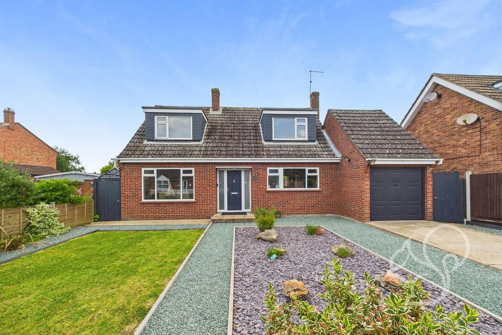 Property photo 1 of 25