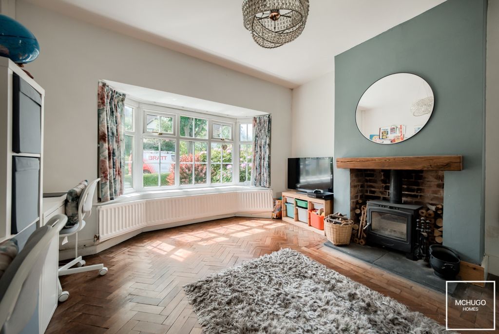 Property photo 3 of 19 Xt5A2384-Hdr(3)