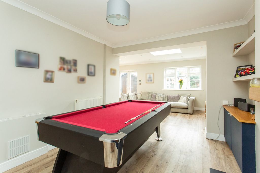 Property photo 3 of 14 Picture 3