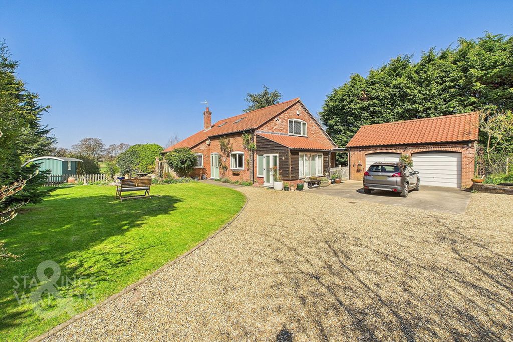 Property photo 1 of 42