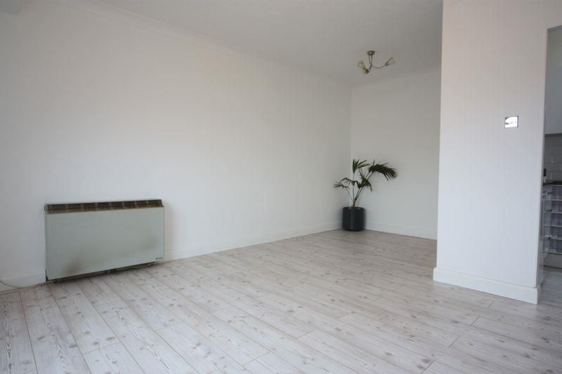 Property photo 3 of 7 Img_0573.Jpg