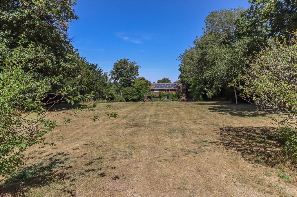 Property photo 3 of 26 Picture No. 08