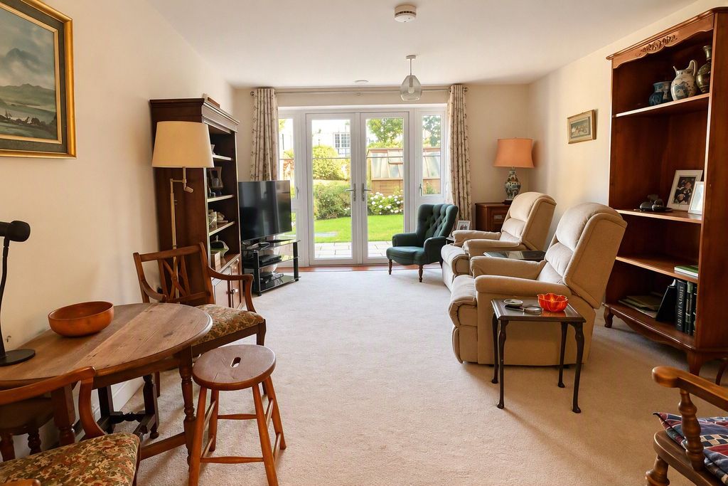 Property photo 3 of 12 Picture No. 03