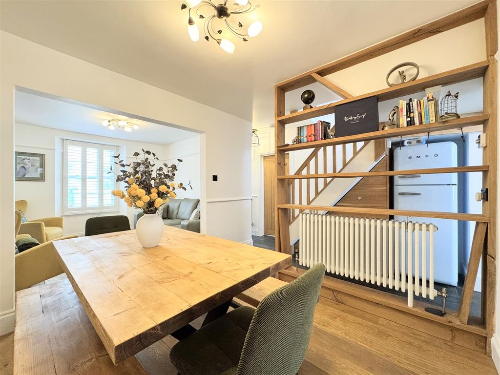 Property photo 3 of 38 Dining Room