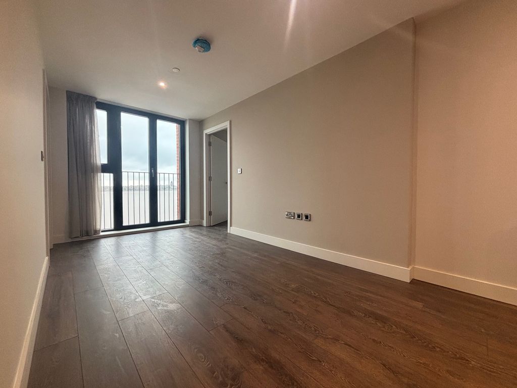 Property photo 2 of 7 Image