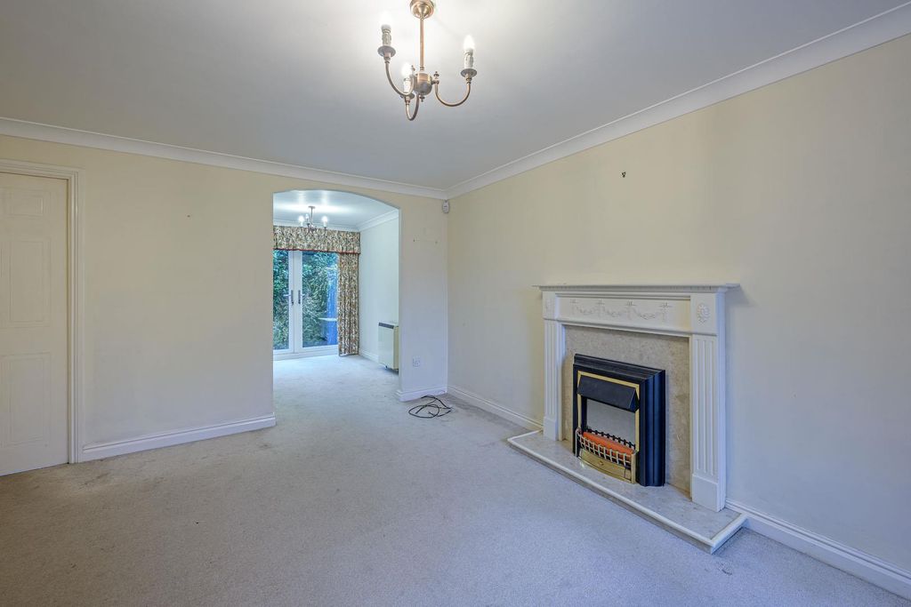 Property photo 3 of 30