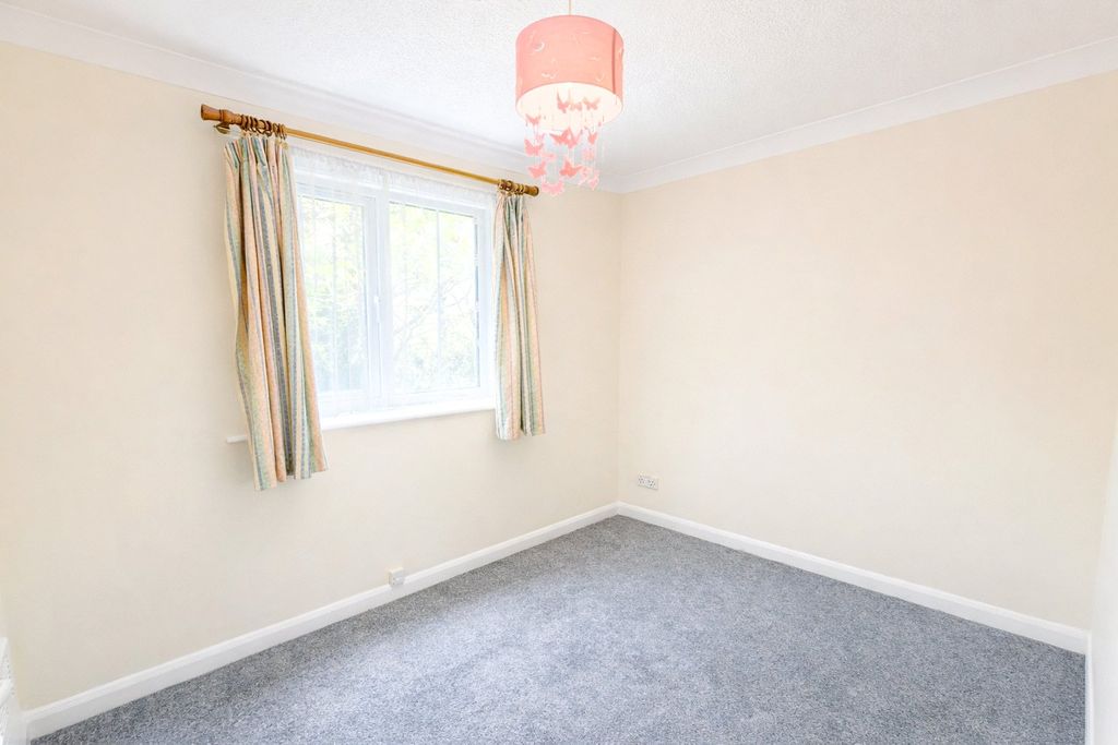 Property photo 3 of 10 Picture No. 18
