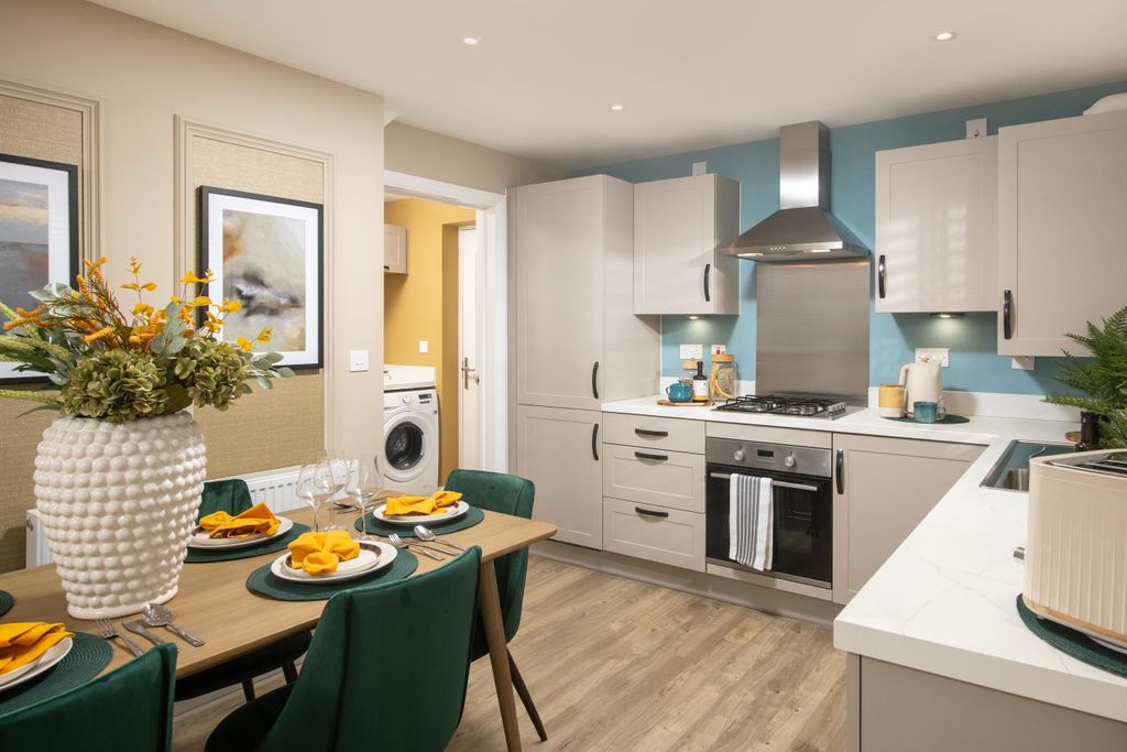 Property photo 2 of 9 Hadley Kitchen