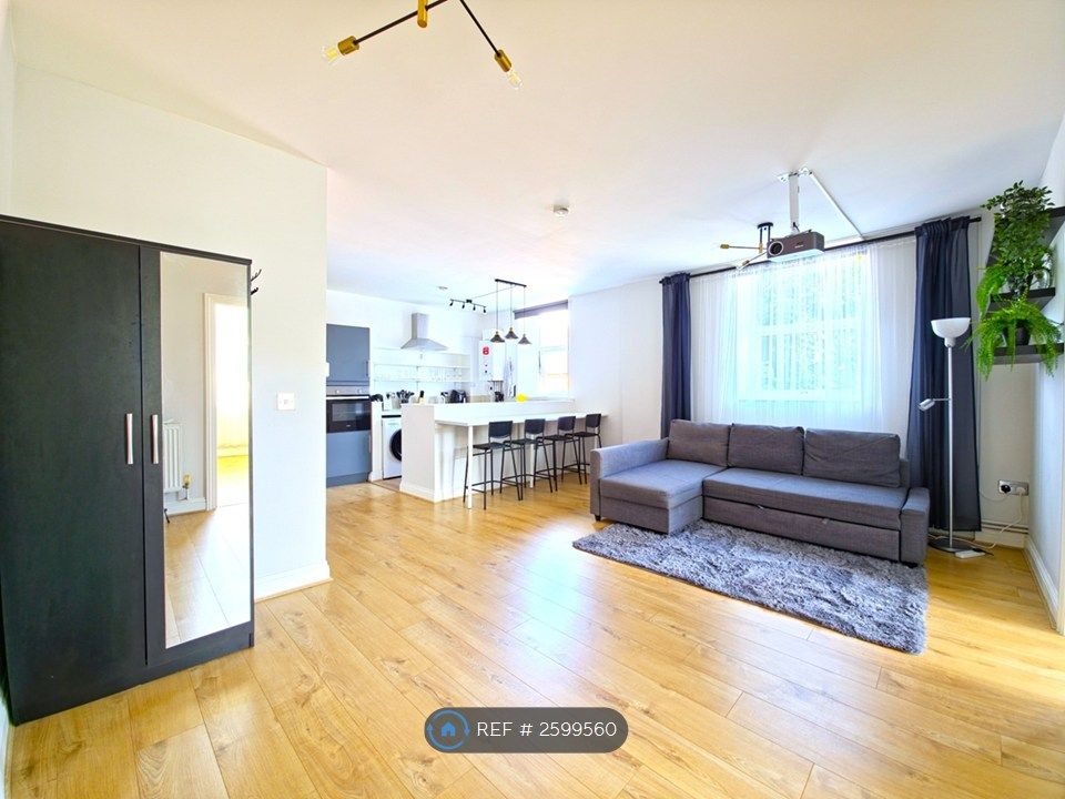Property photo 1 of 34