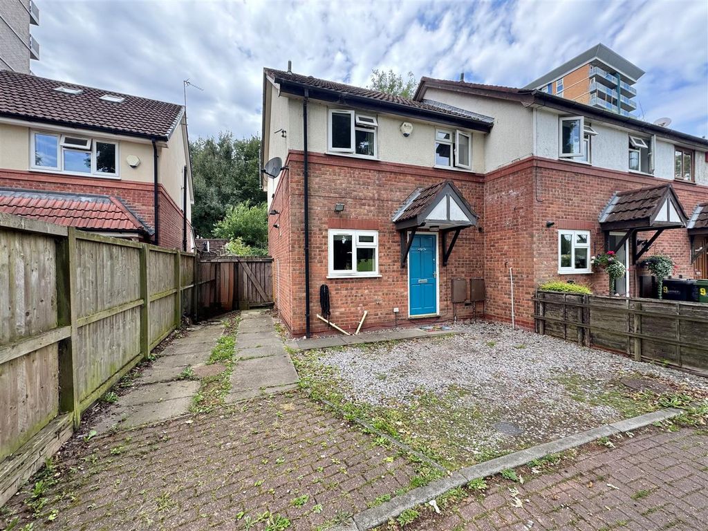 Property photo 1 of 11
