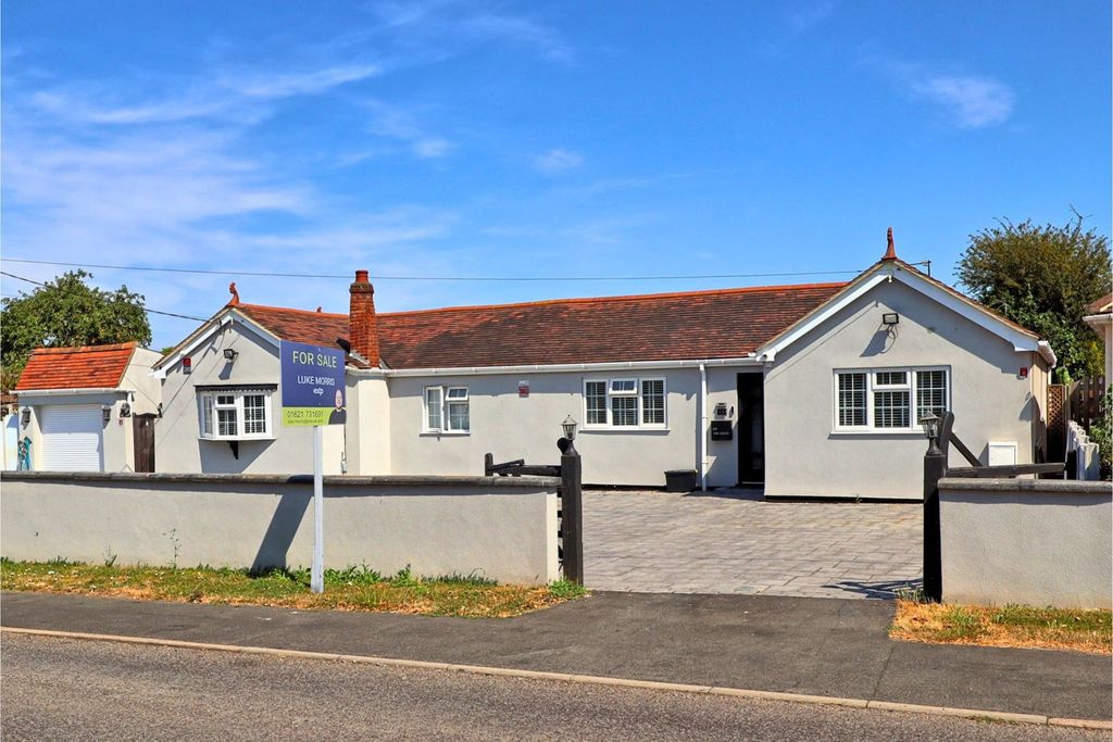 Property photo 3 of 56