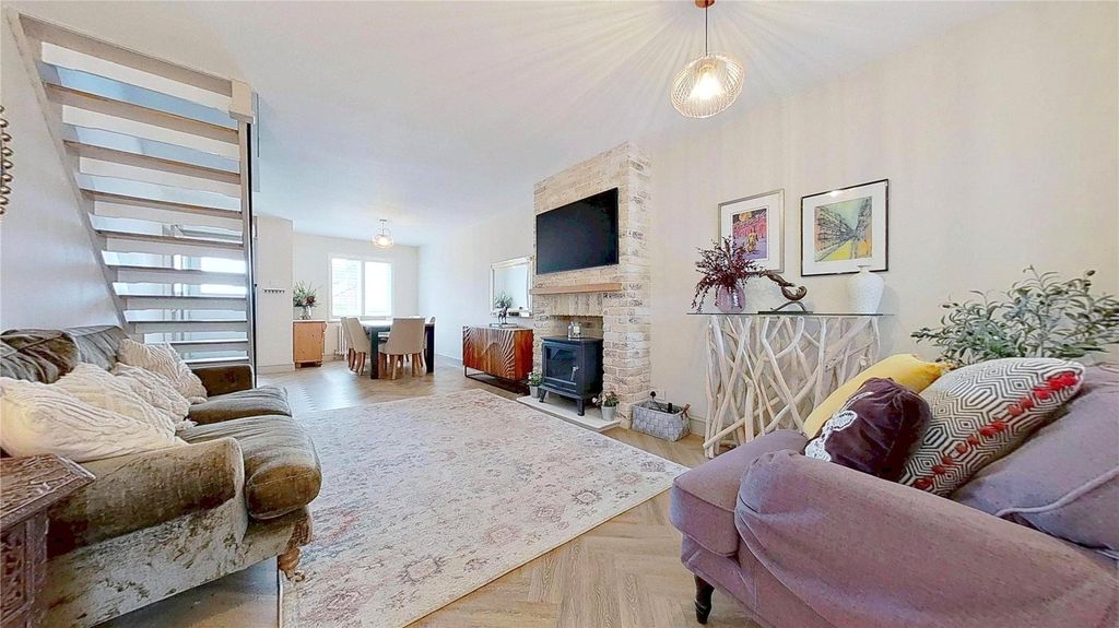 Property photo 2 of 16 Picture No. 10