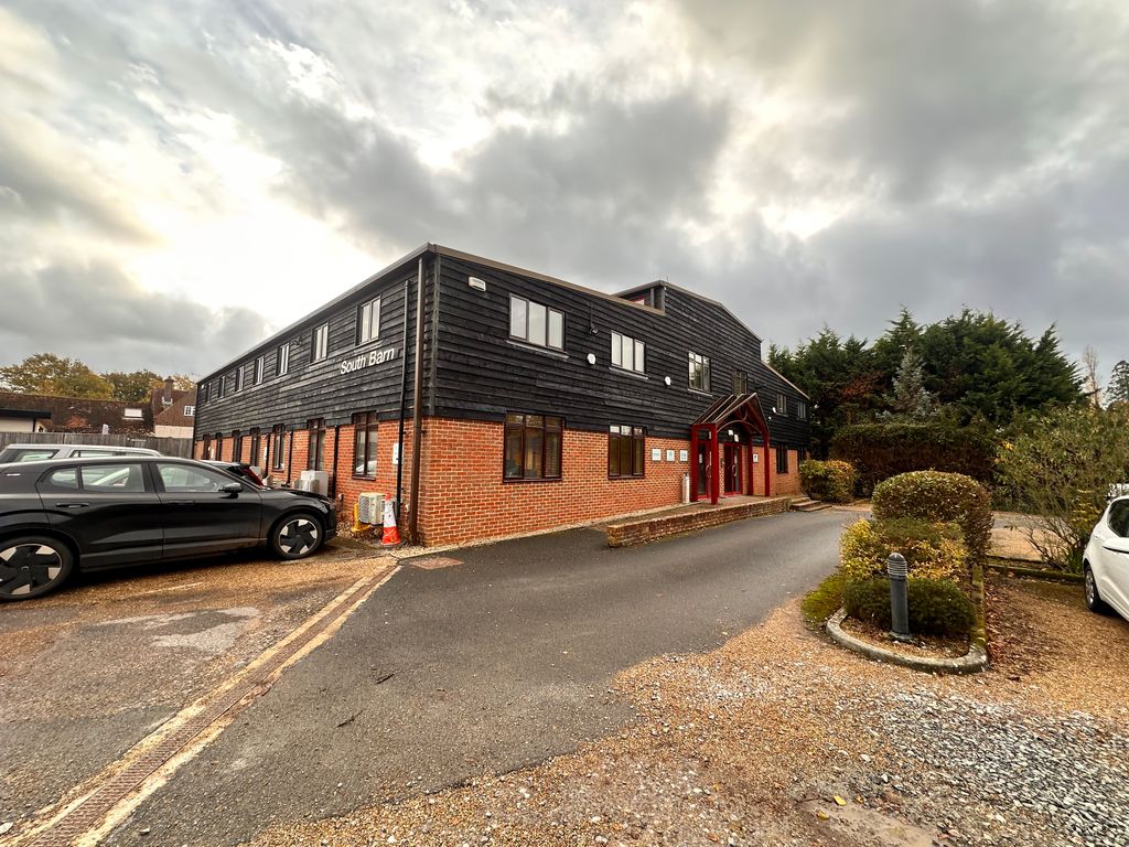 Property photo 2 of 6