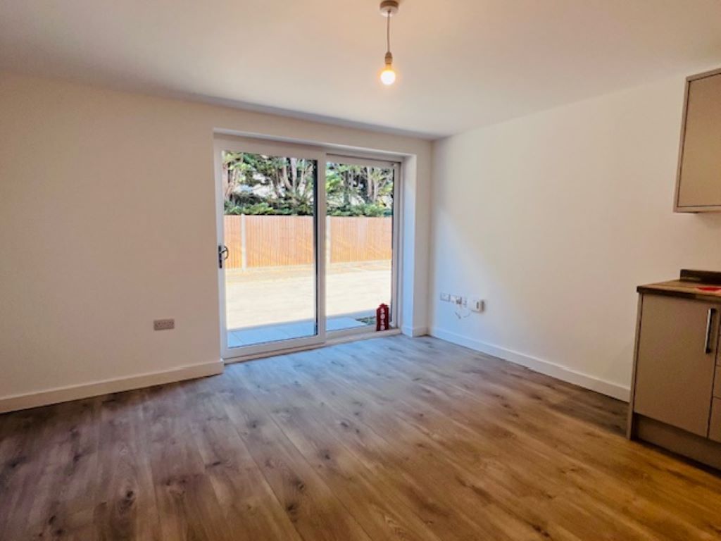 Property photo 2 of 4