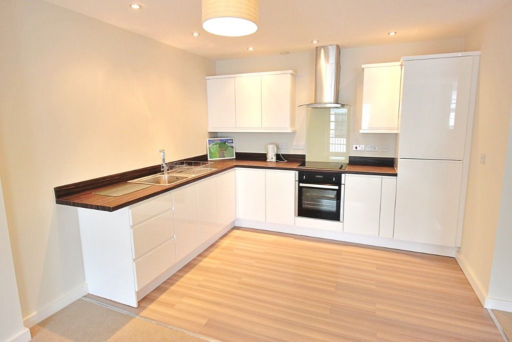 Property photo 3 of 8