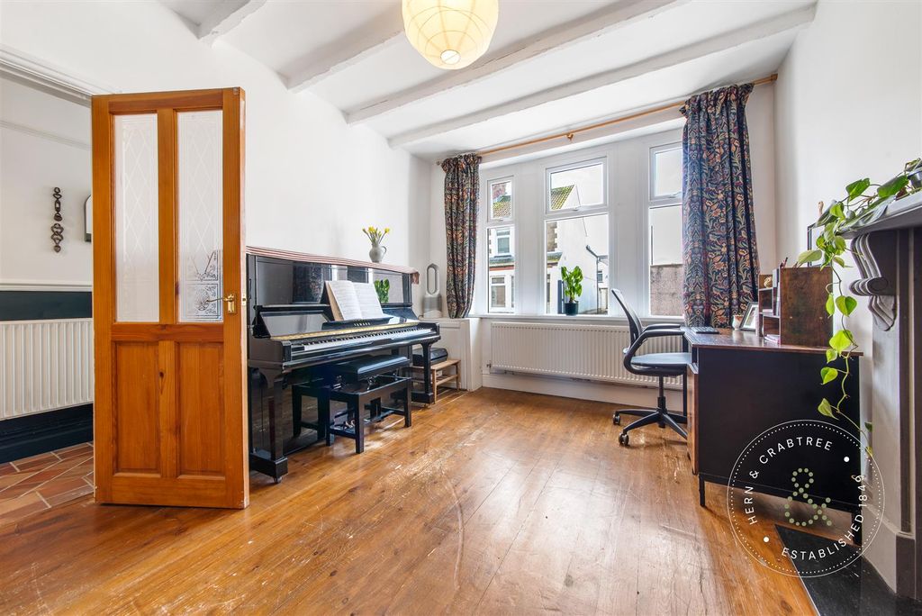 Property photo 3 of 30 Turner-Road-16.Jpg