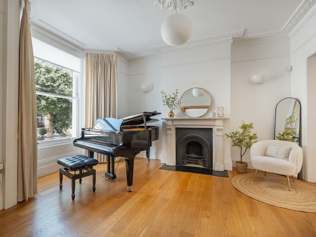 Property photo 2 of 29