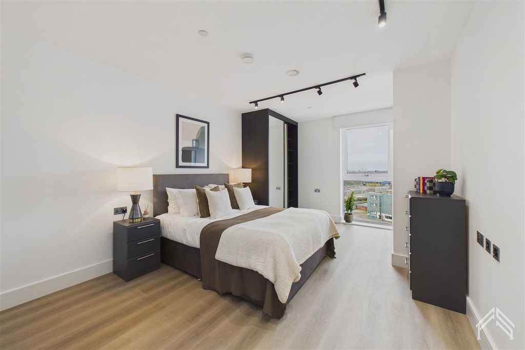 Property photo 3 of 14 4.Jpg