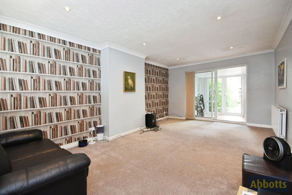 Property photo 3 of 20 Pbox-Img.Jpg