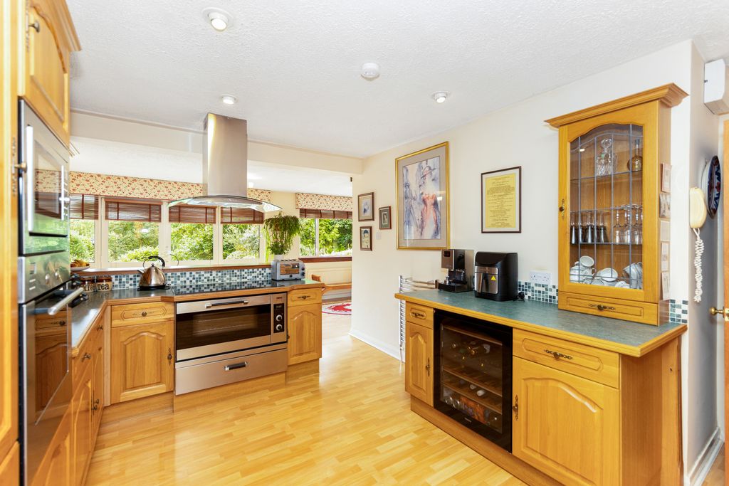 Property photo 1 of 26 Primary Property Image