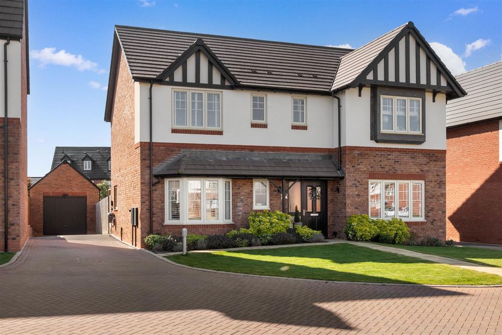 Property photo 1 of 23