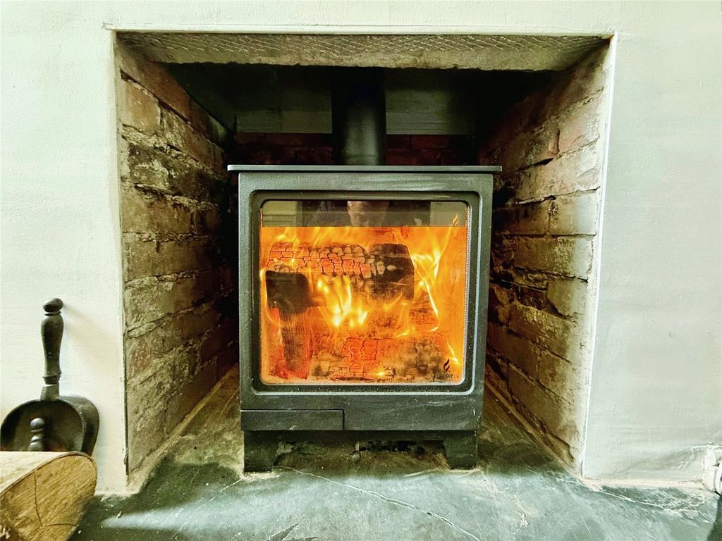 Property photo 3 of 19 Picture No. 07
