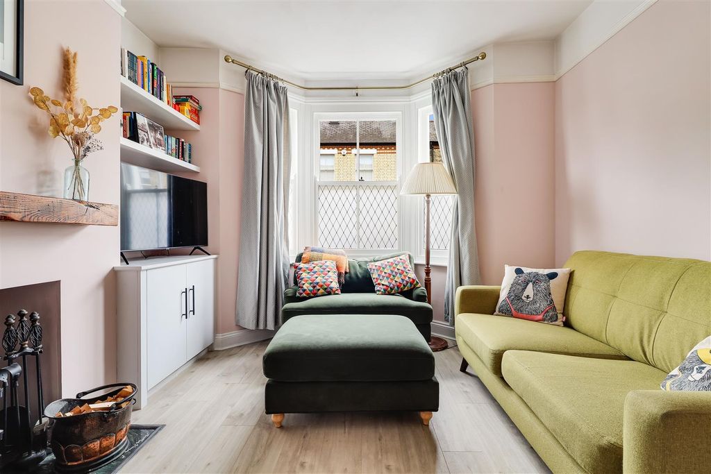 Property photo 3 of 20 Img (11).Jpg