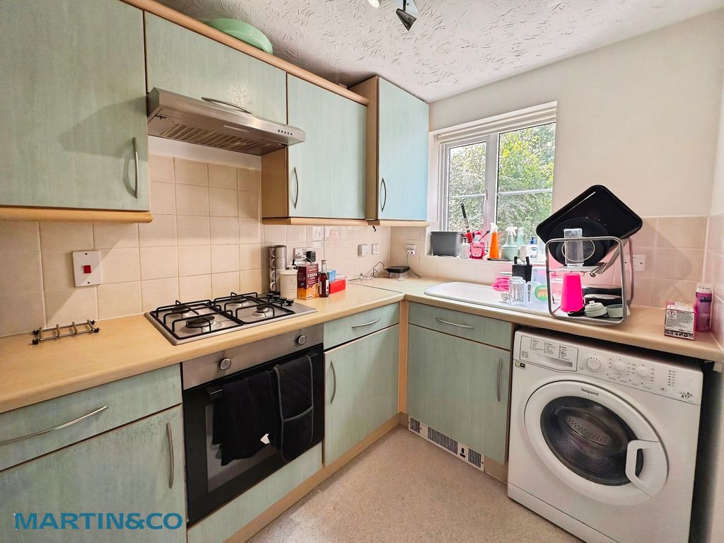 Property photo 2 of 16 516Bb438-9Fcf273d-Fc9F-477E-8c27-Ffede1B36d08