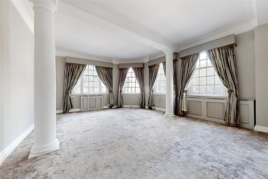 Property photo 1 of 12 Reception Room