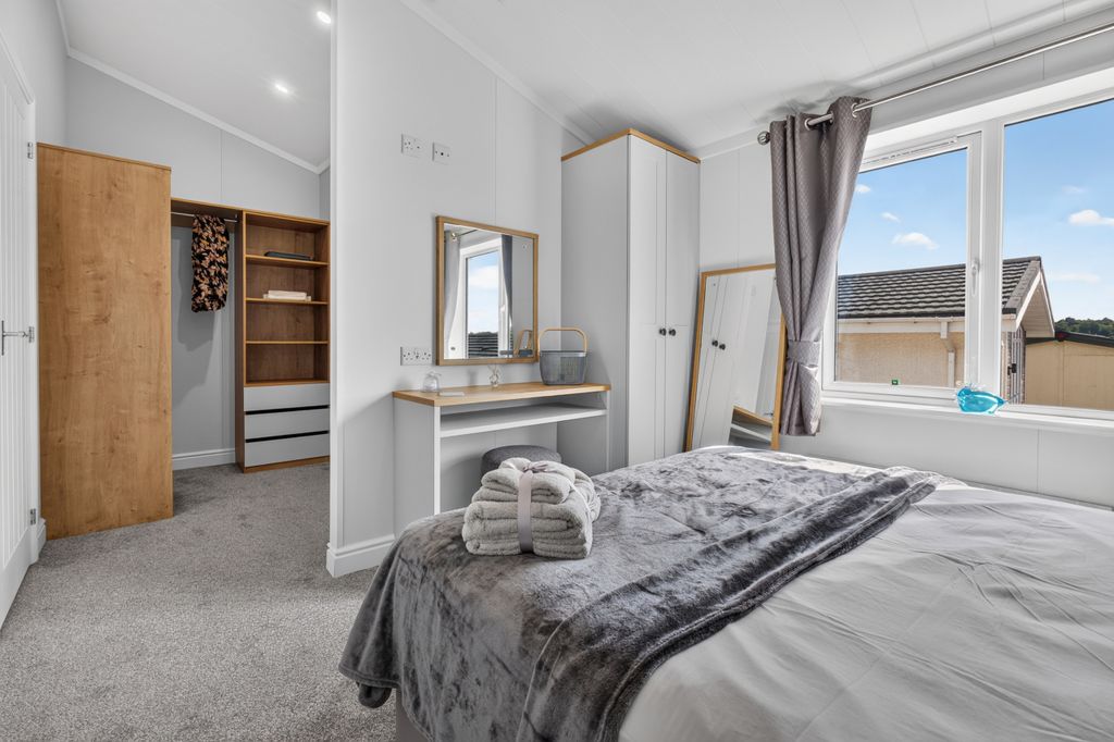 Property photo 3 of 10 Img_2867