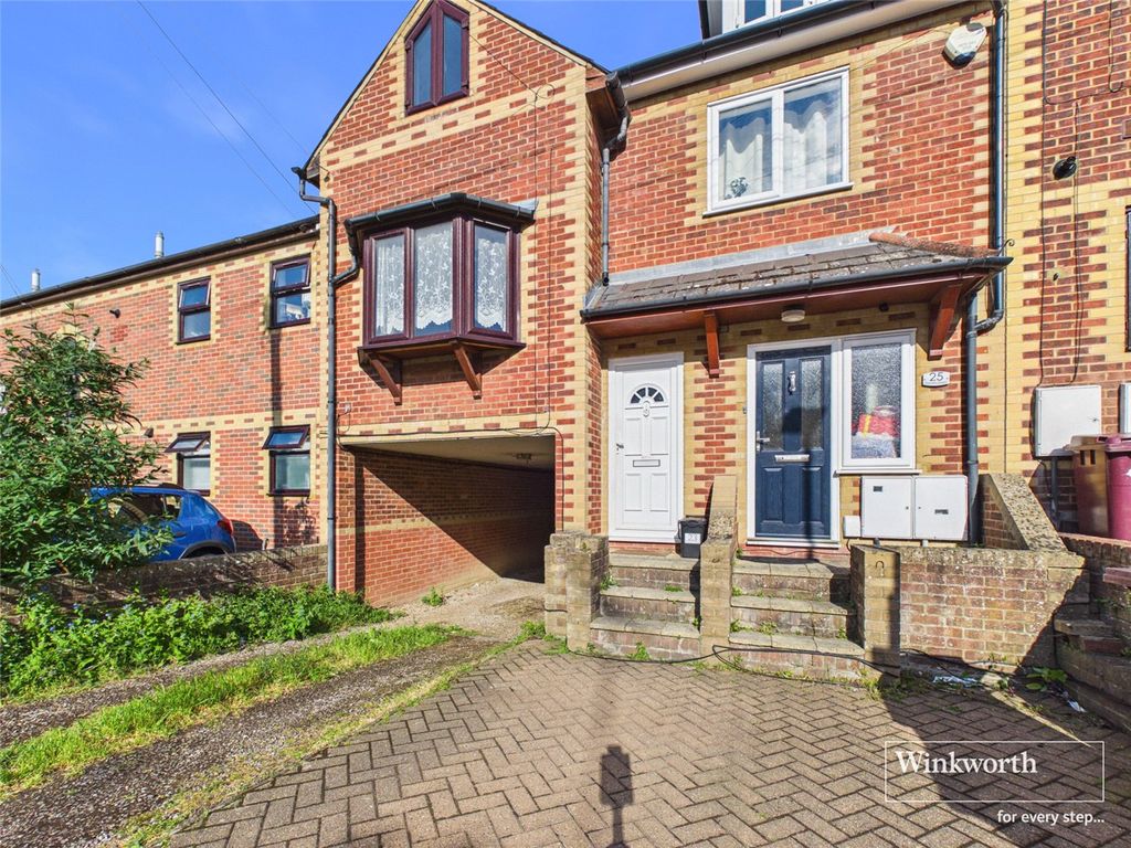 Property photo 1 of 8 Picture No. 26