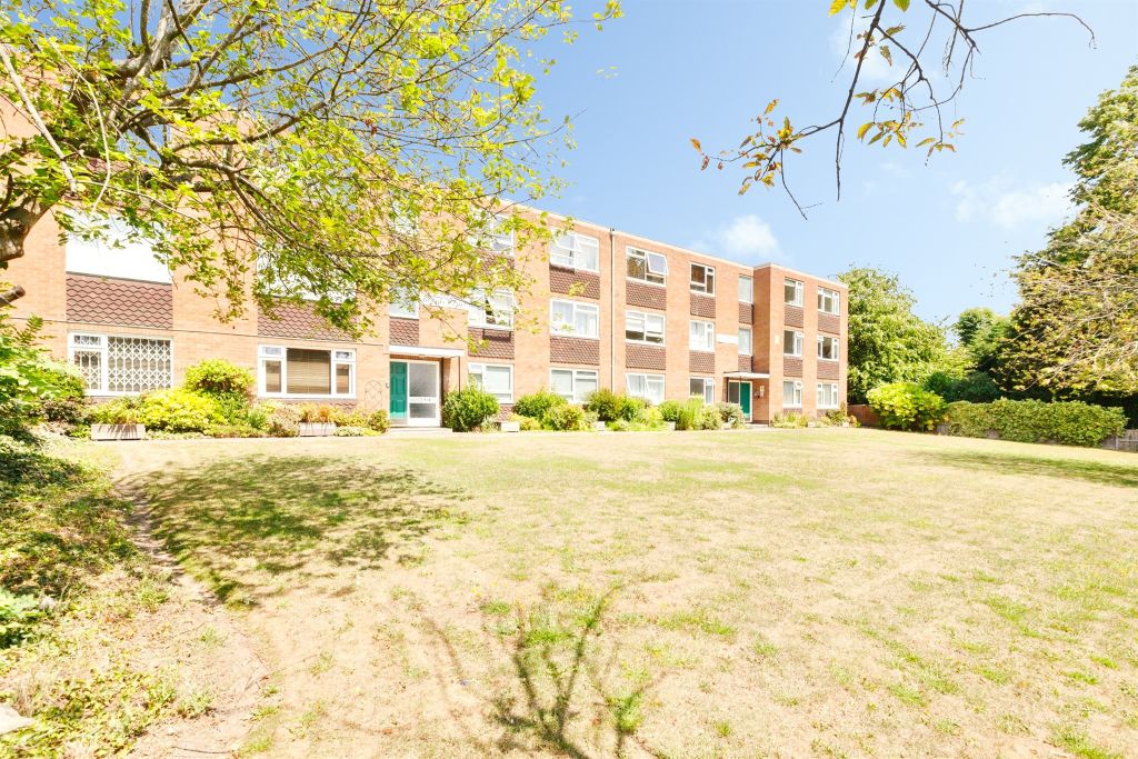 Property photo 1 of 16