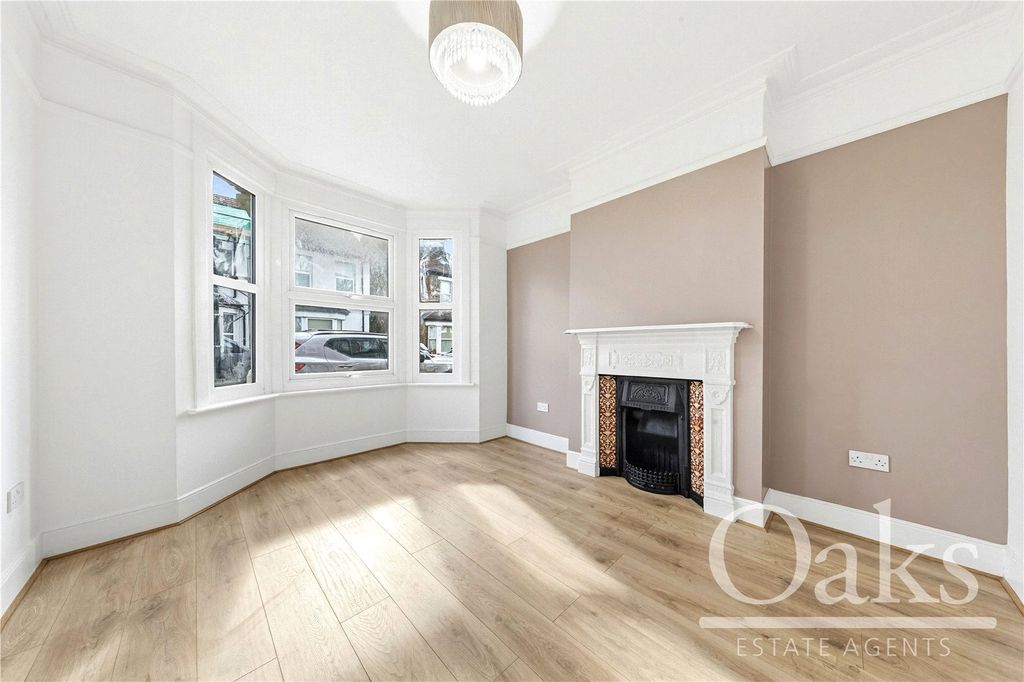 Property photo 1 of 12 Picture No. 06