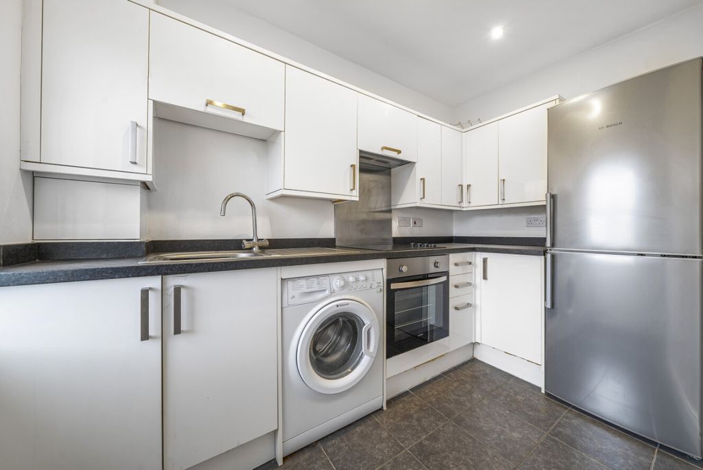 Property photo 1 of 7 1157954 (4)