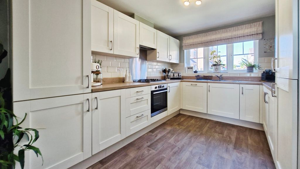 Property photo 2 of 25 Fefa19E9-20250516_122220